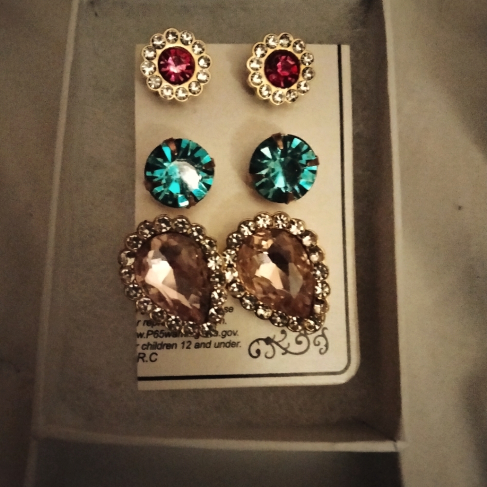 3 pair earings
